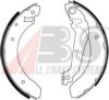 FORD 6096143 Brake Shoe Set